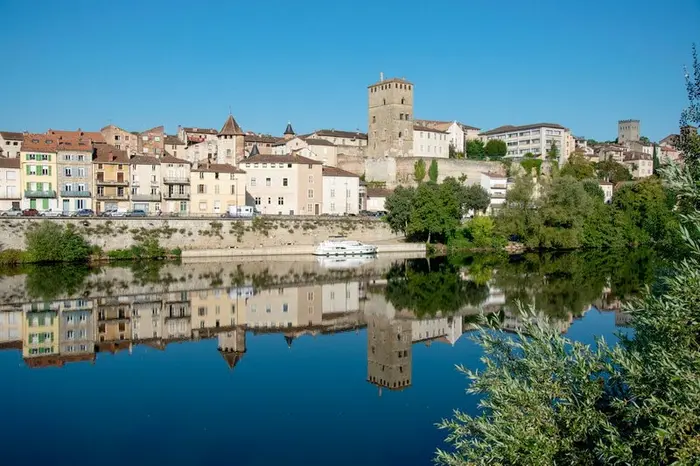 Villages, château et nature autour