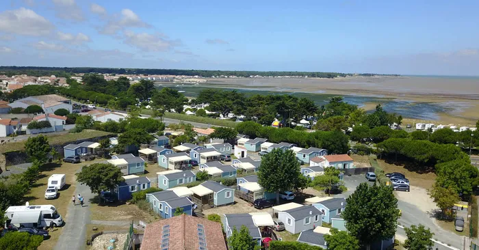 Camping - Rivedoux-Plage - Poitou-Charentes - La Redoute