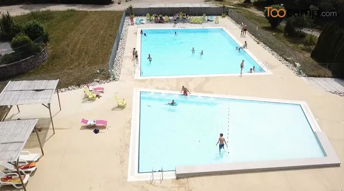 Camping - Champagnole - Franche-Comté - Camping de Boÿse