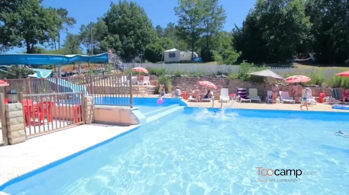 Camping - Salles - Aquitaine - des Bastides