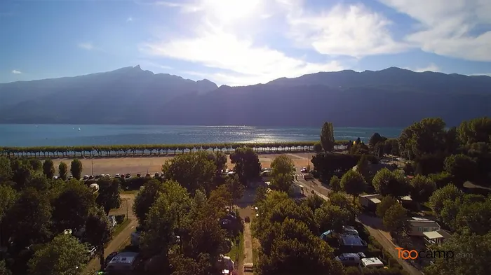 Camping - Aix-les-Bains - Rhône-Alpes - International du Sierroz