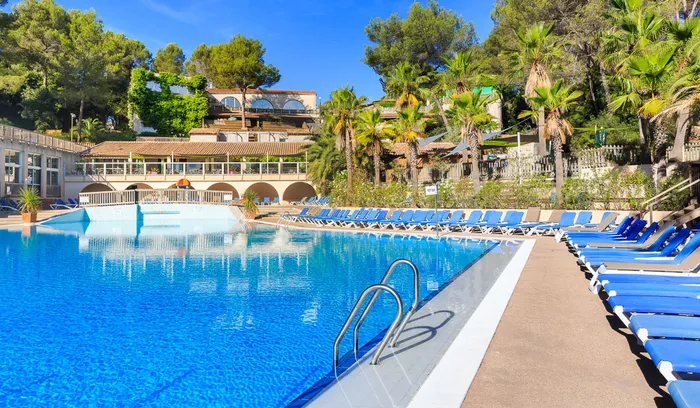 Camping - Fréjus - Provence-Alpes-Côte d'Azur - Holiday Green