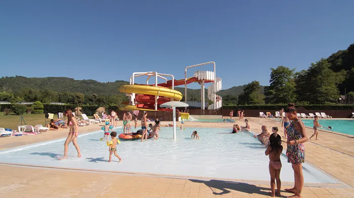 Camping - Monceaux-sur-Dordogne - Limousin - L'Echo du Malpas