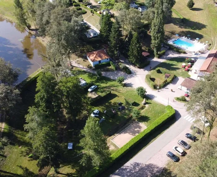 Camping - Abjat Sur Bandiat - Aquitaine - La Ripole