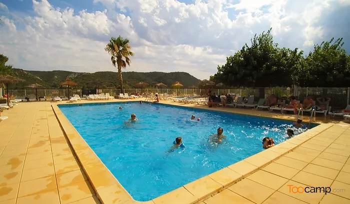 Camping - Collias - Languedoc-Roussillon - Le Barralet