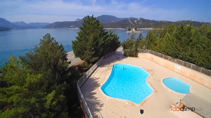 Camping - Prunières - Provence-Alpes-Côte d'Azur - Le Roustou