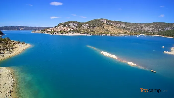 Camping - Bauduen - Provence-Alpes-Côte d'Azur - Le Vieux Chêne
