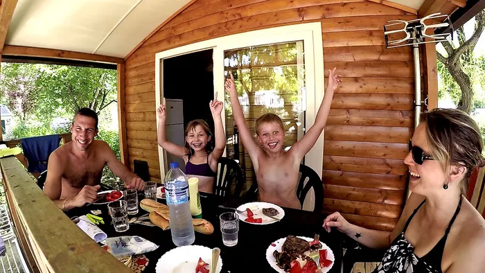 Camping - Nant - Midi-Pyrénées - Les 2 Vallées