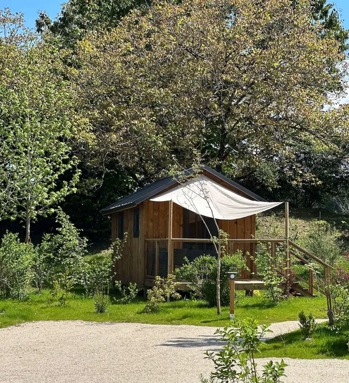 Camping - Vézac - Aquitaine - Les Cinq Châteaux