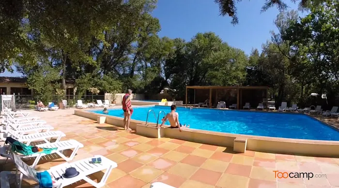 Camping - Tulette - Rhône-Alpes - Les Rives de l'Aygues