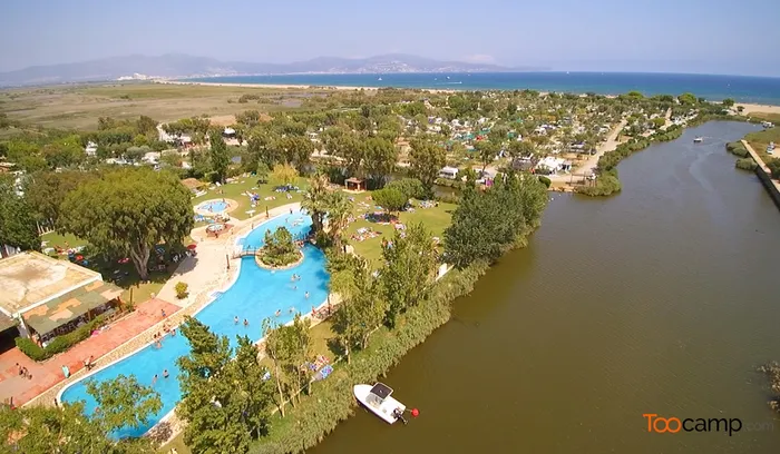 Camping - Castelló d' Empúries - Costa Brava - Nautic Almata