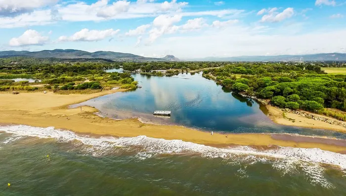 Camping - Saint-Aygulf - Provence-Alpes-Côte d'Azur - Ecolodge l'Etoile d'Argens