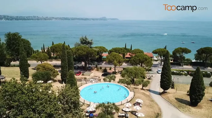 Camping - Desenzano del Garda - Lombardie - Village Desenzano