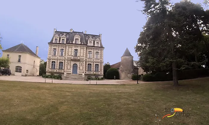 Camping - Trogues - Grand Centre - Château de la Rolandière