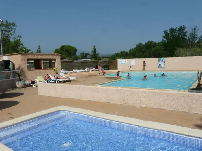 Camping - Saint-Jean-Pla-de-Corts - Languedoc-Roussillon - La Vallée