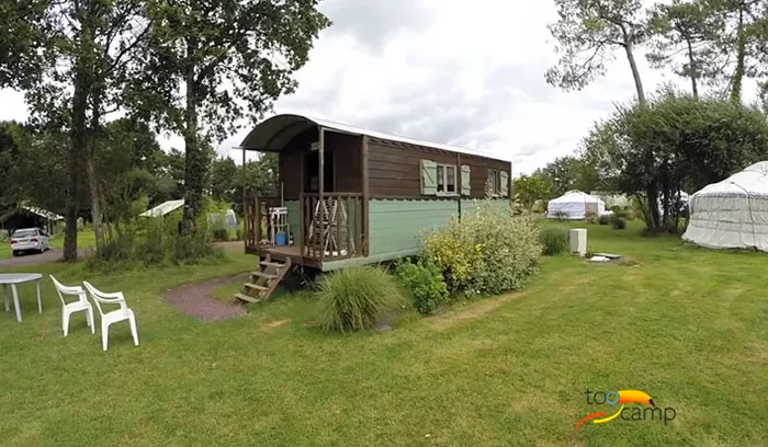 Camping - Caro - Bretagne - Domaine de Kervallon