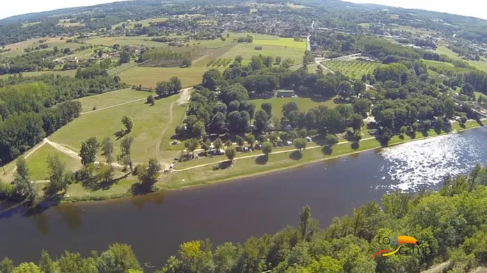 Camping - Le Buisson de Cadouin - Aquitaine - Le Pont de Vicq