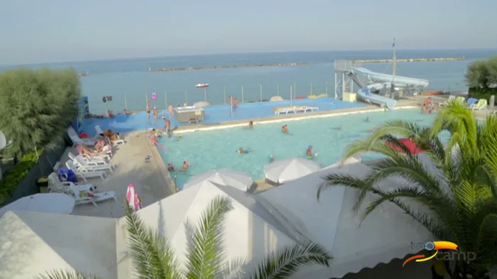 Camping - Fermo - Marches - Girasole