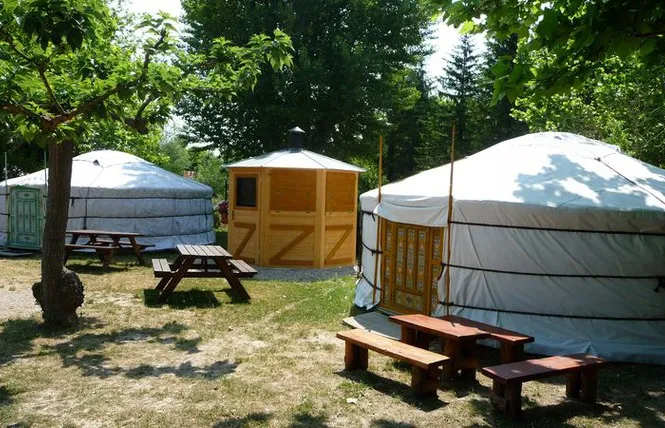 Camping - L'Isle-sur-la-Sorgue - Provence-Alpes-Côte d'Azur - La Sorguette