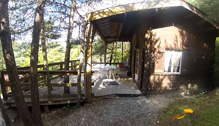 Camping - La Salle-en-Beaumont - Rhône-Alpes - Le Champ Long