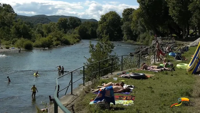 Camping - Vallon-Pont-d'Arc - Rhône-Alpes - Le Provençal