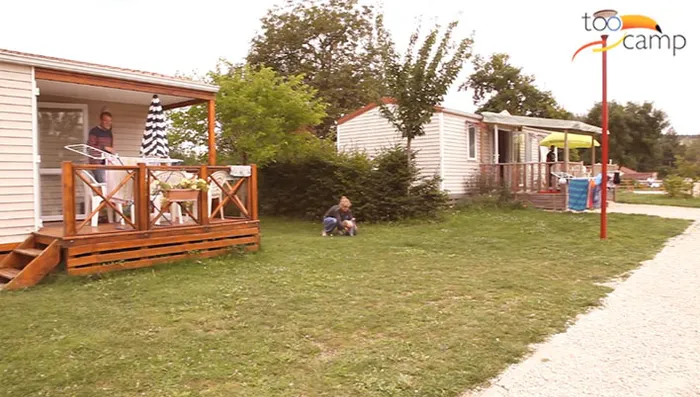 Camping - Vincelles - Bourgogne - Les Ceriselles