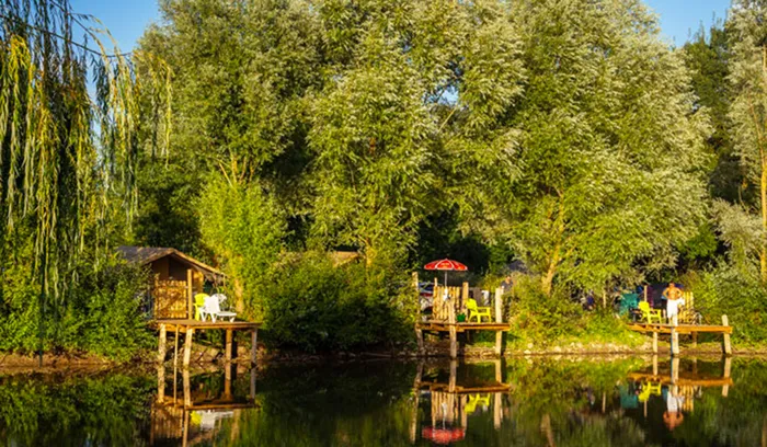 Camping - Brissac Quincé - Pays de Loire - l'Etang