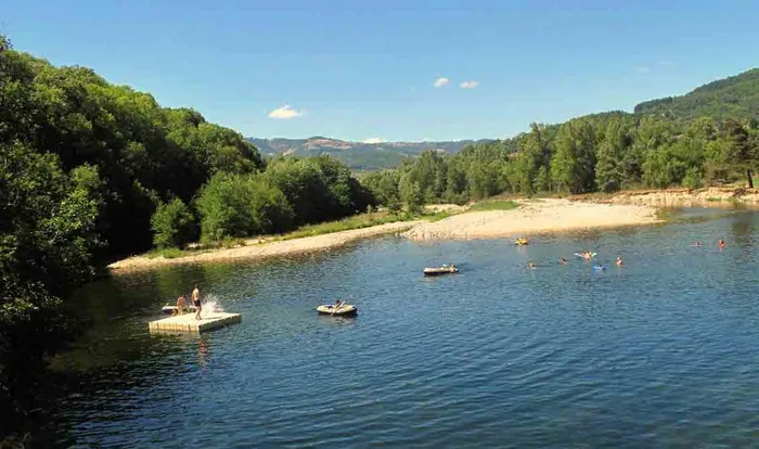 Camping - Désaignes - Rhône-Alpes - Le Soleil Rouge