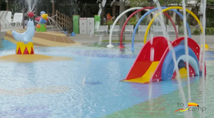 Camping - Lido Di Spina - Emilie Romagne - Village Spina