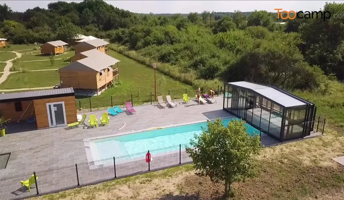 Camping - Mont-près-Chambord - Grand Centre - Lodges de Blois-Chambord
