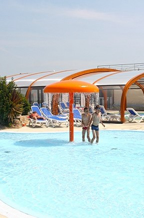 Top campings avec piscine couverte