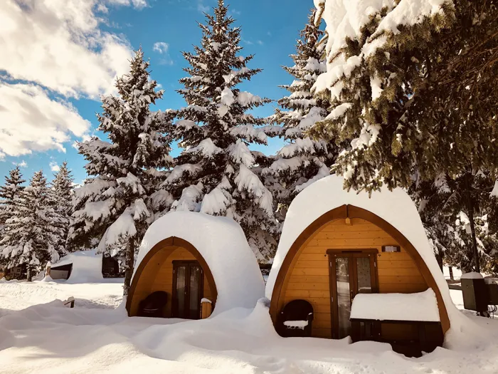 Camping aux pieds des pistes de ski - 8609 - campings