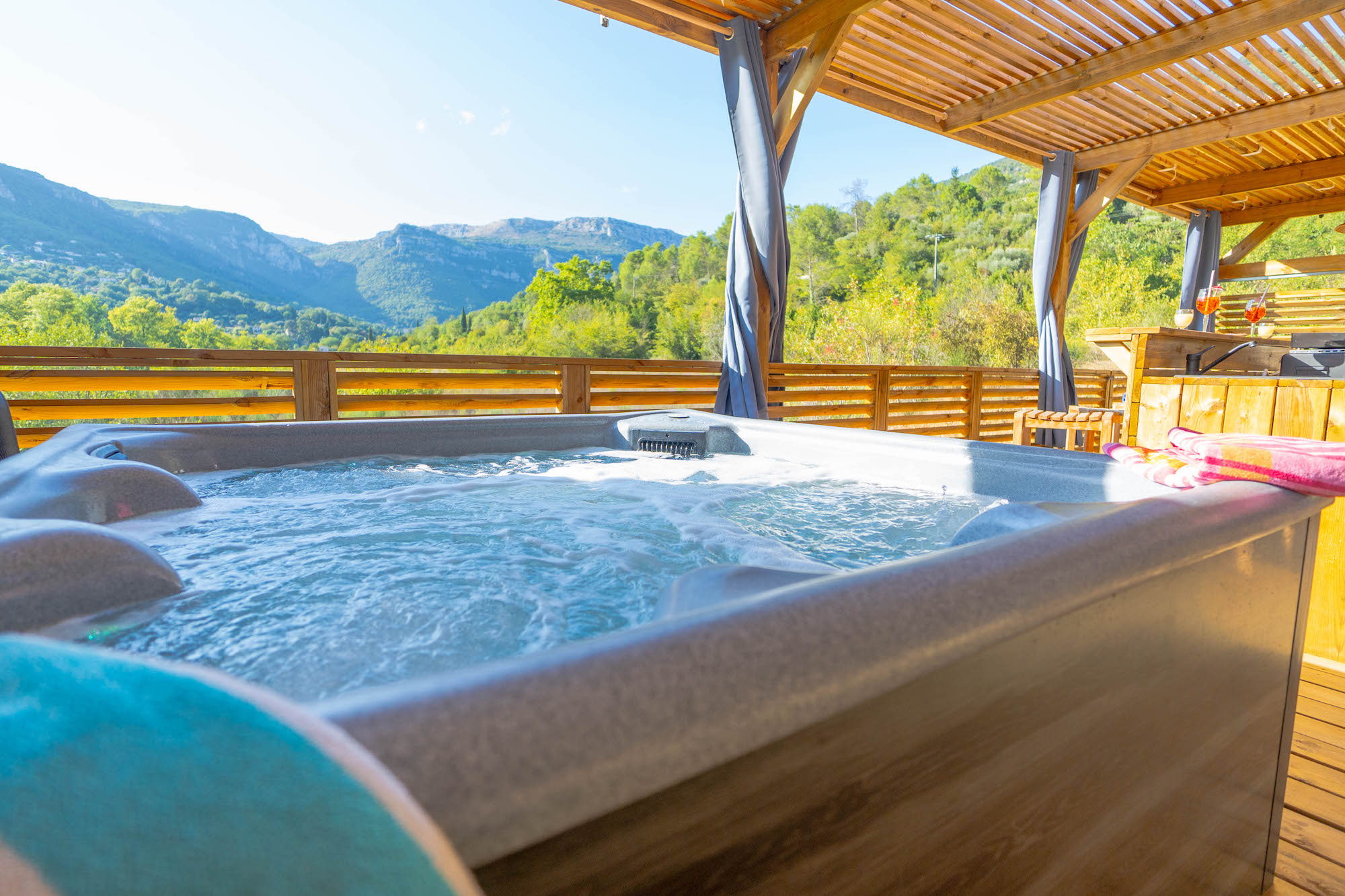 🌿☀️ Séjour nature avec piscine sur la Côte d’Azur À partir de 280 € la semaine en Mobil-home 4 pers.  | 6373