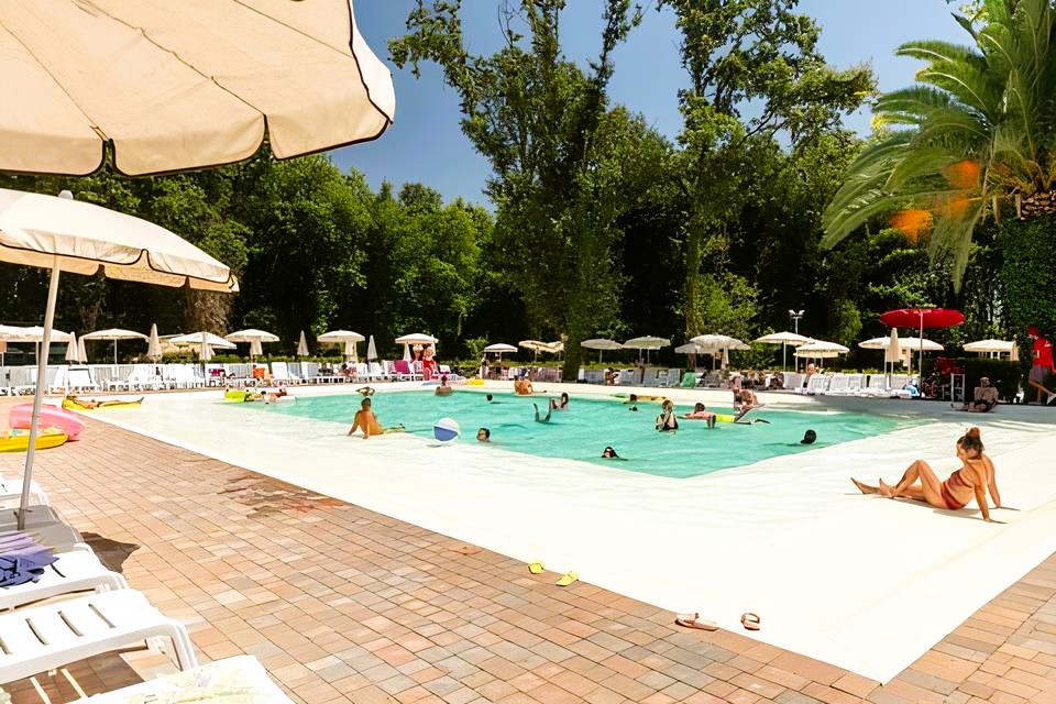 Superdeal Camping -Fiano Romano - Latium - I Pini - dès dès 252 € pour 7 nuits la semaine | 6317 Superdeal Camping -Fiano Romano - Latium - I Pini - dès dès 252 € pour 7 nuits la semaine | 6317