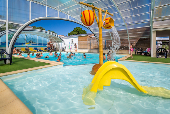 Superdeal Camping -La Faute-sur-Mer - Pays de Loire - Les Flots Bleus - dès dès 170 la semaine la semaine | 5174 Superdeal Camping -La Faute-sur-Mer - Pays de Loire - Les Flots Bleus - dès dès 170 la semaine la semaine | 5174